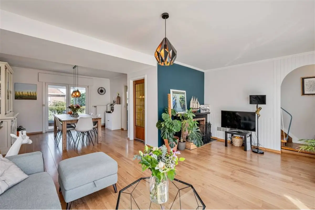 Huis te  koop in Wemmel 1780 524000.00€ 4 slaapkamers 213.00m² - Zoekertje 755386