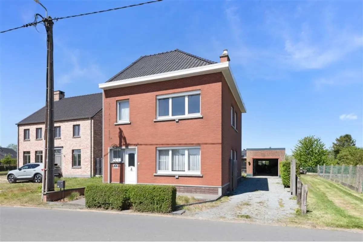 Huis te  koop in Vollezele 1570 375000.00€ 2 slaapkamers 130.00m² - Zoekertje 755890