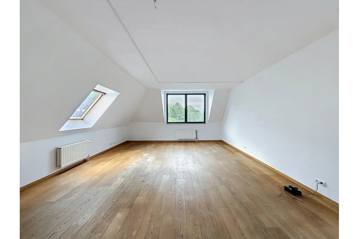 Appartement te  in Waterloo 1410 1250.00€ 1 slaapkamers 74.00m² - Zoekertje 755818