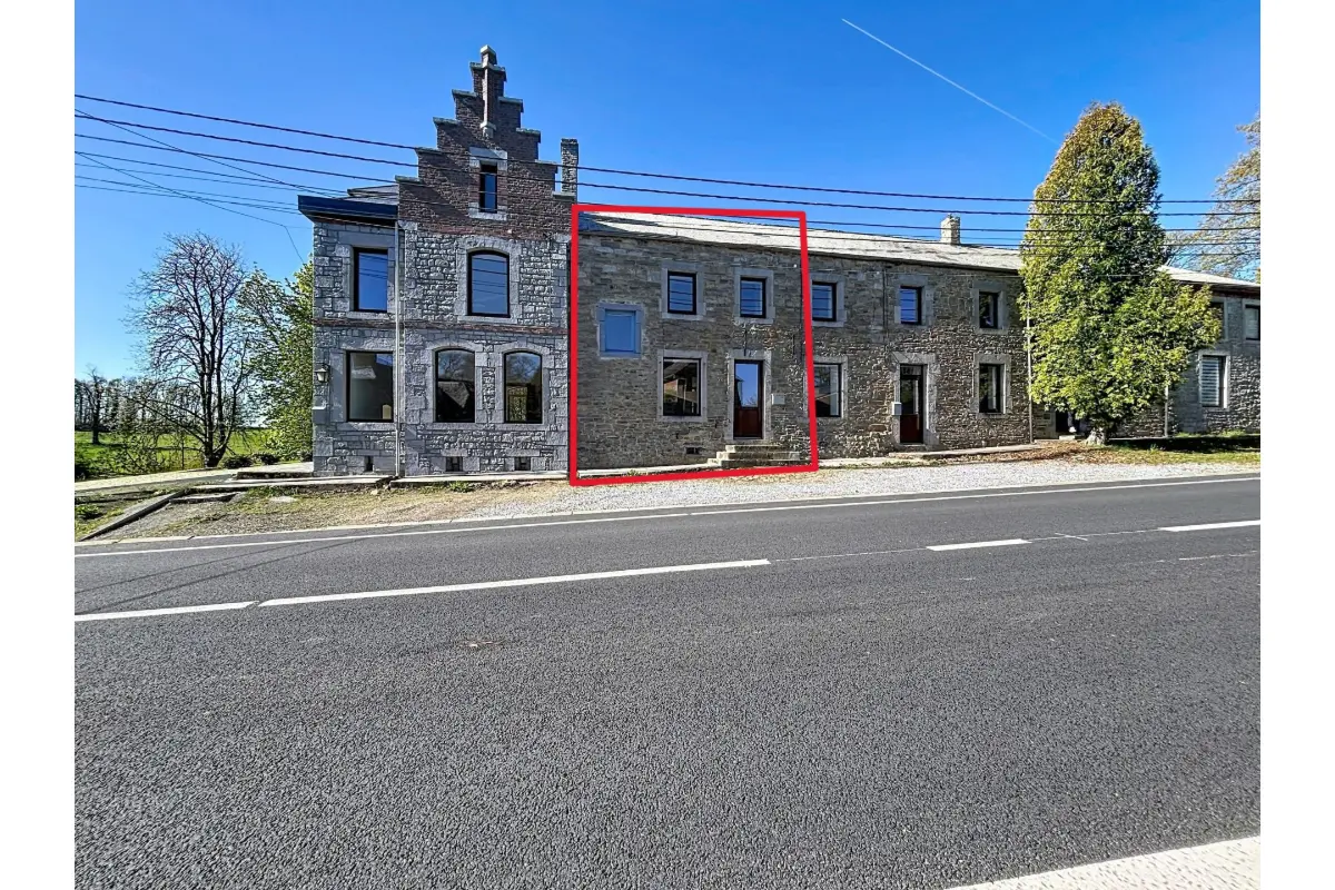 Huis te  in Hanzinelle 5621 1050.00€ 2 slaapkamers 87.00m² - Zoekertje 755299