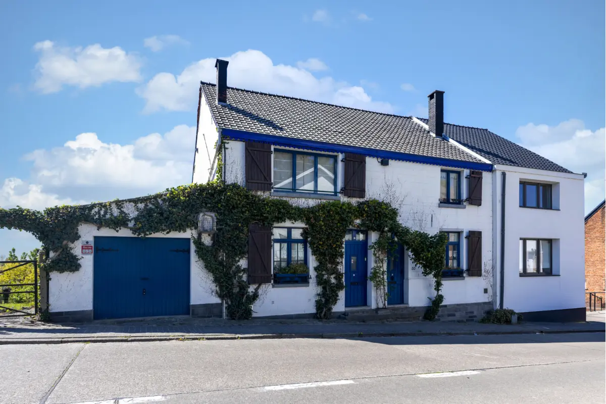 Huis te  koop in Sint-Genesius-Rode 1640 599000.00€ 4 slaapkamers 220.00m² - Zoekertje 755388