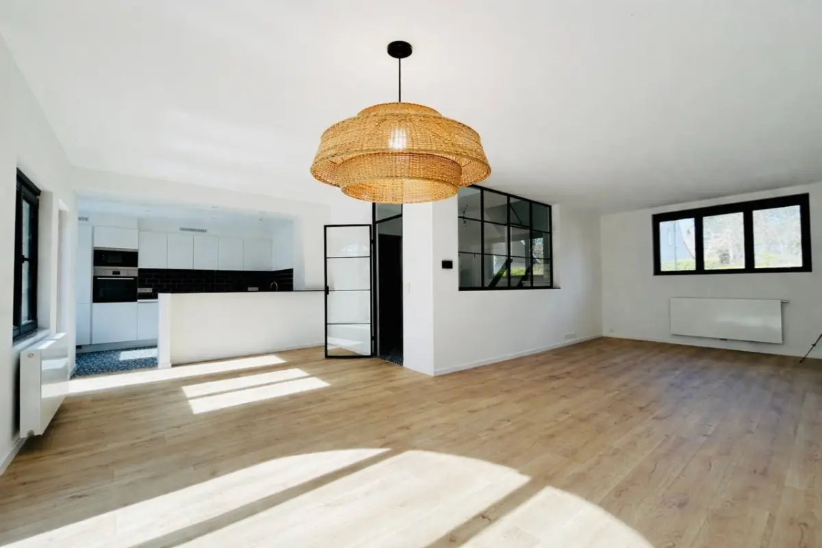 Huis te  koop in Sint-Genesius-Rode 1640 895000.00€ 4 slaapkamers 184.00m² - Zoekertje 756922