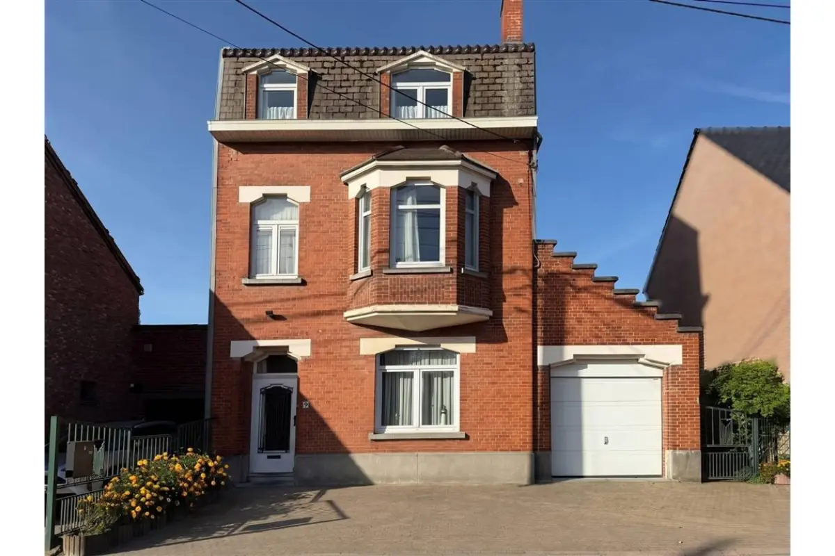 Maison à  à Hennuyères 7090 395000.00€ 5 chambres 200.00m² - Annonce 756711