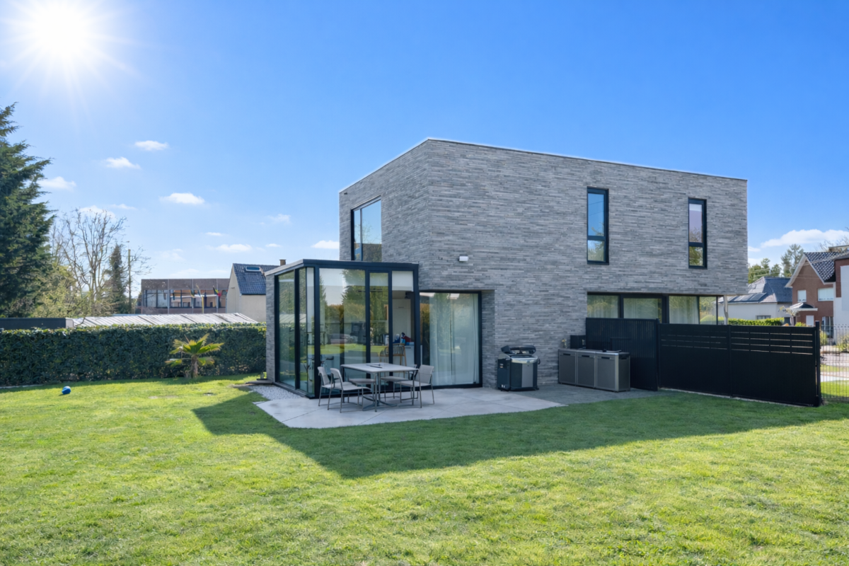 Huis te  in Overijse 3090 2200.00€ 3 slaapkamers 174.00m² - Zoekertje 756646