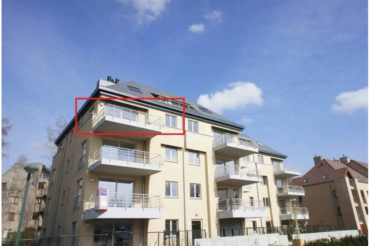 Appartement te  in Sint-Lambrechts-Woluwe 1200 1700.00€ 2 slaapkamers 102.00m² - Zoekertje 756602