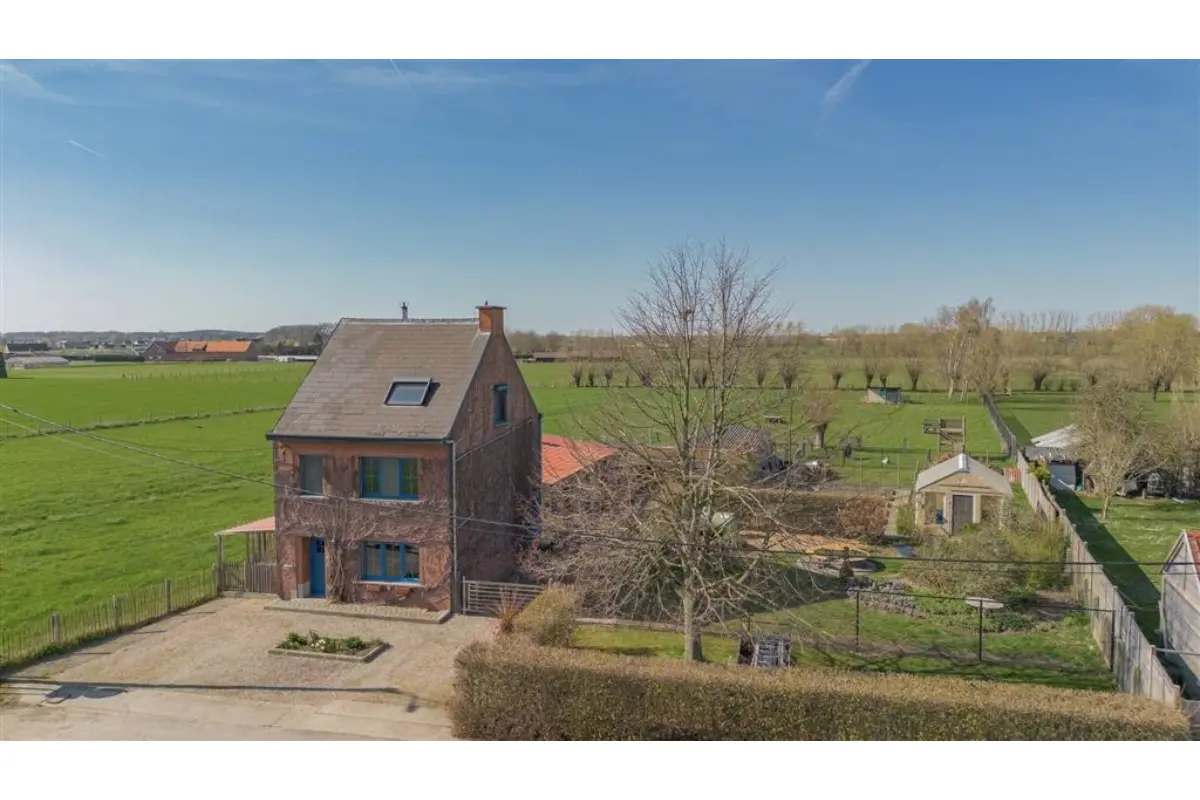 Huis te  koop in Nieuwenrode 1880 649000.00€ 4 slaapkamers 215.00m² - Zoekertje 756726