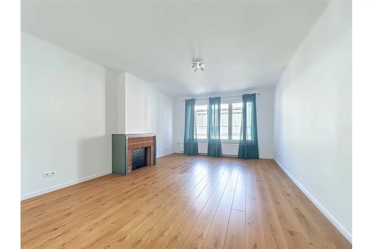 Appartement te  in Jambes 5100 930.00€ 2 slaapkamers 75.00m² - Zoekertje 757160