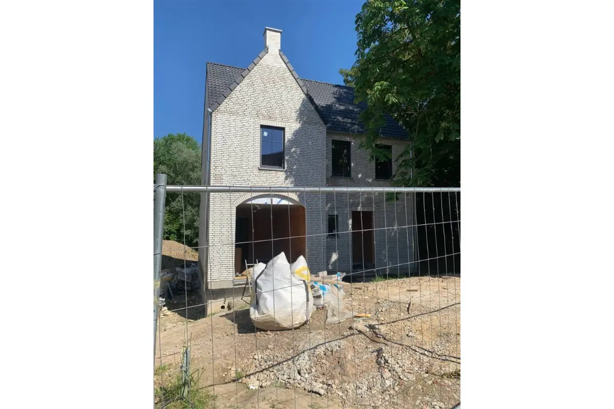 Huis te  koop in Meldert 3320 747500.00€ 4 slaapkamers 269.00m² - Zoekertje 757679