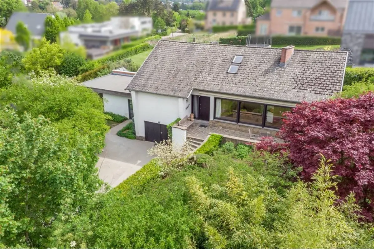 Huis te  koop in Hoeilaart 1560 685000.00€ 4 slaapkamers 214.00m² - Zoekertje 757514