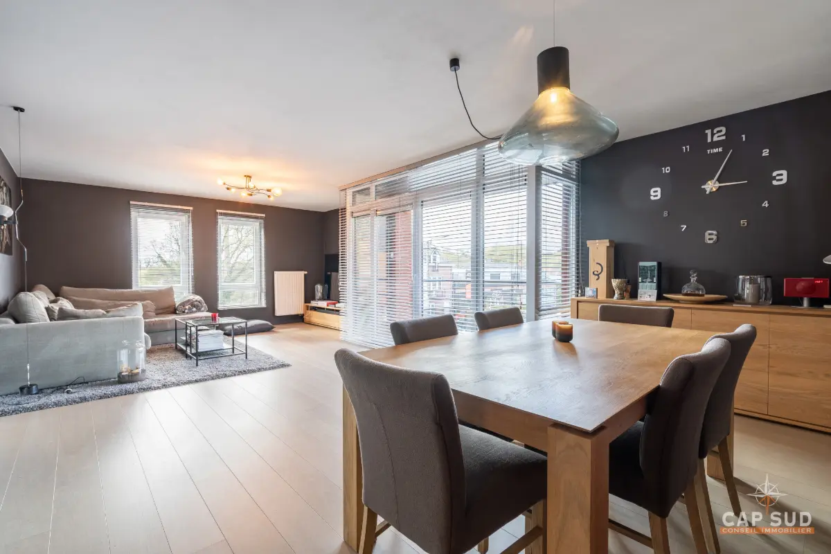 Appartement te  huur in Eigenbrakel 1420 1250.00€ 2 slaapkamers 90.00m² - Zoekertje 757558