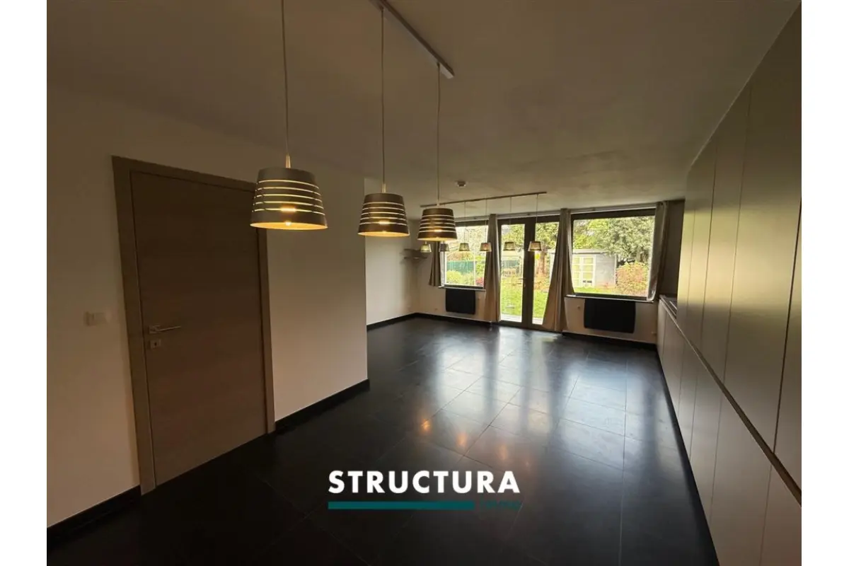 Handelszaak te  huur in Wemmel 1780 800.00€  slaapkamers 39.00m² - Zoekertje 757731