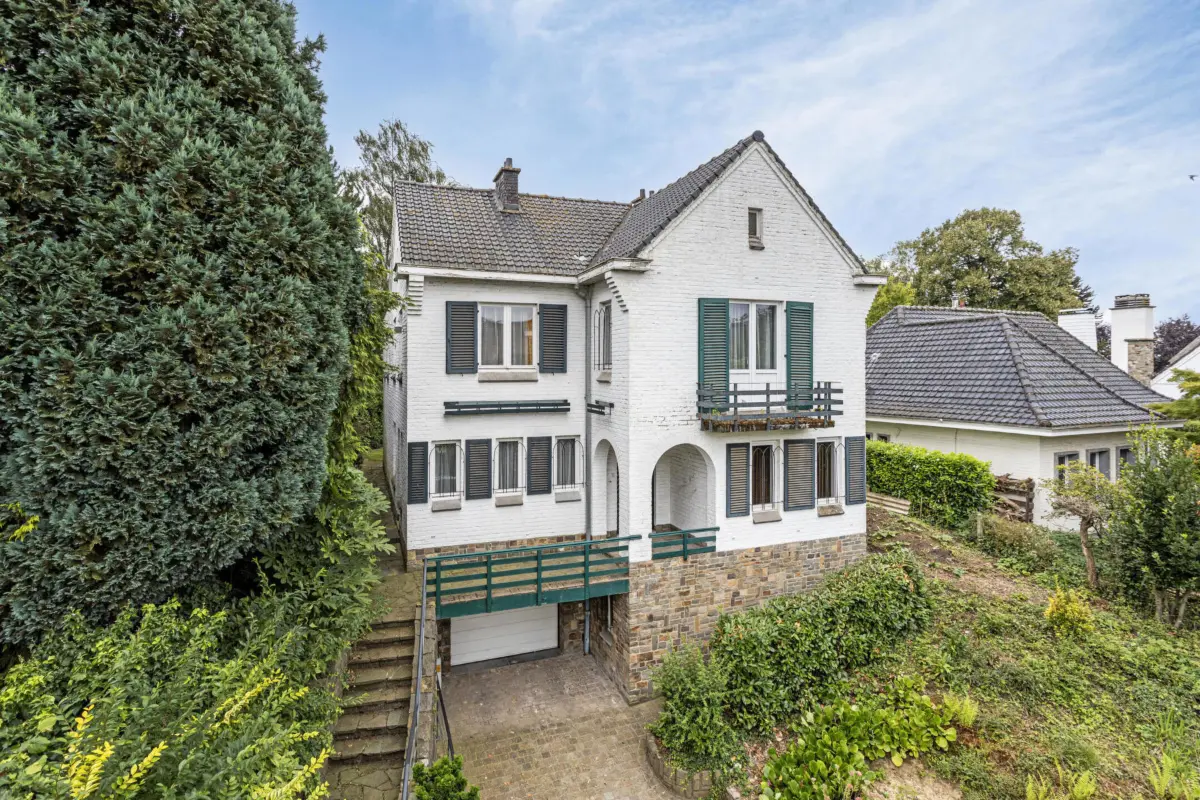 Villa à vendre à Leeuw-Saint-Pierre 1600 520000.00€ 7 chambres 275.00m² - Annonce 758190