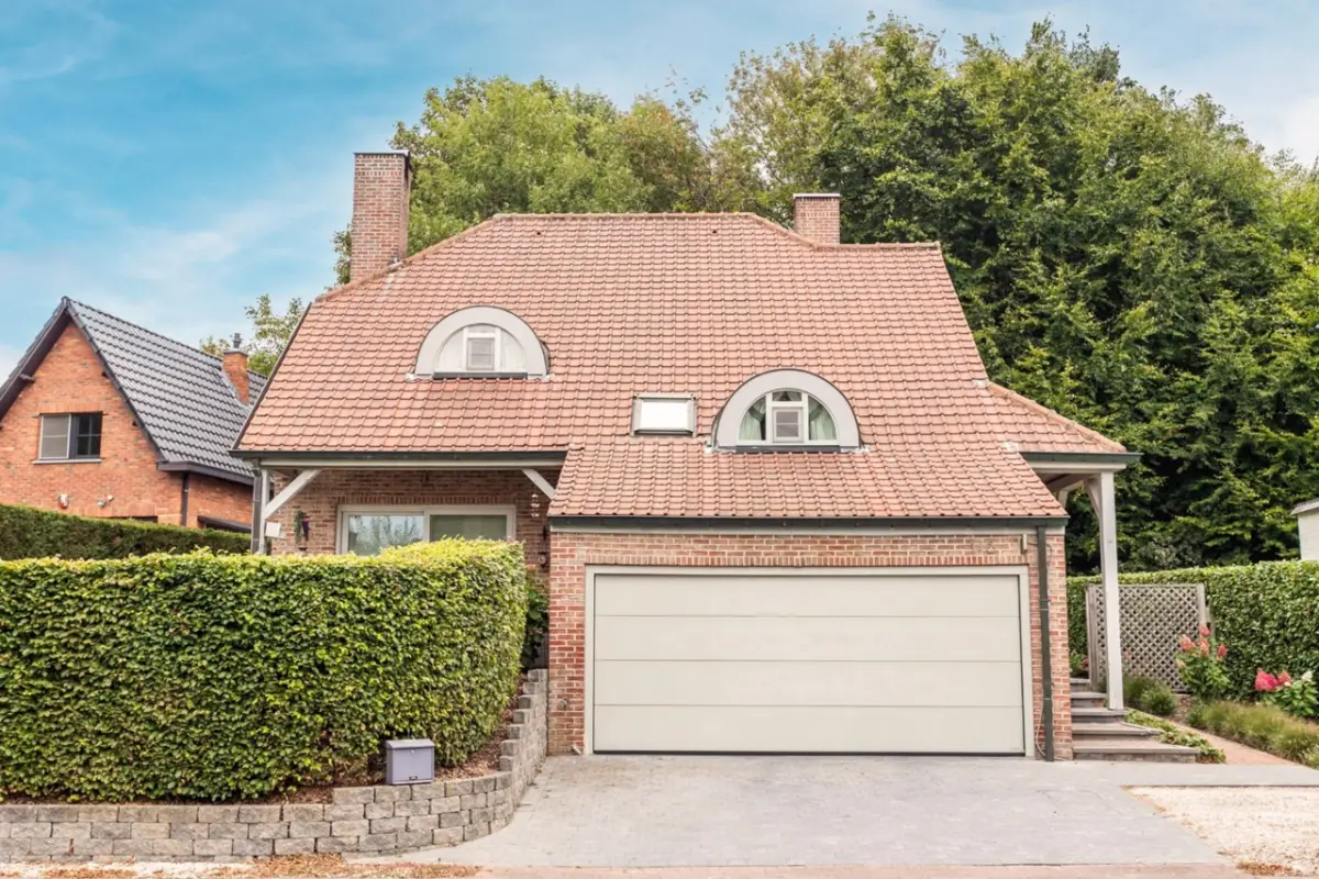 Huis te  koop in Alsemberg 1652 680000.00€ 5 slaapkamers 292.00m² - Zoekertje 758421
