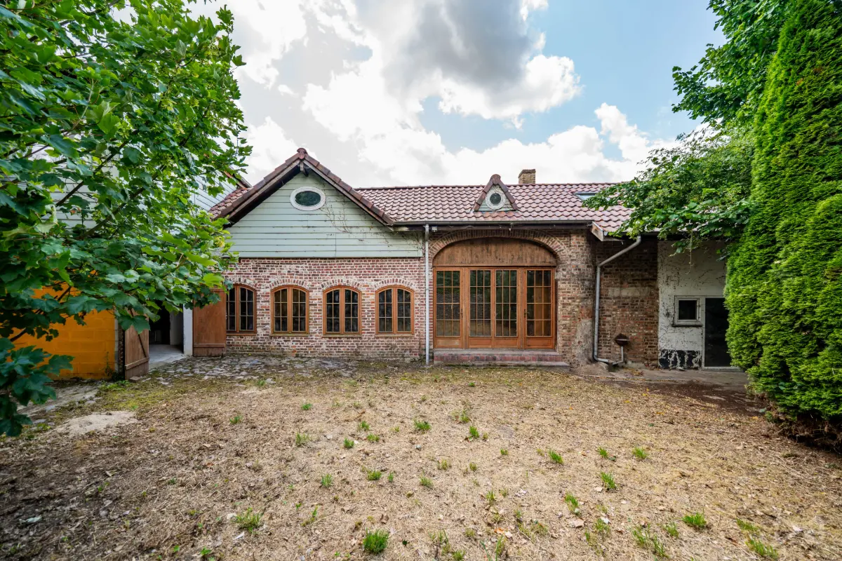 Huis te  koop in Marilles 1350 199000.00€ 3 slaapkamers 264.00m² - Zoekertje 758851