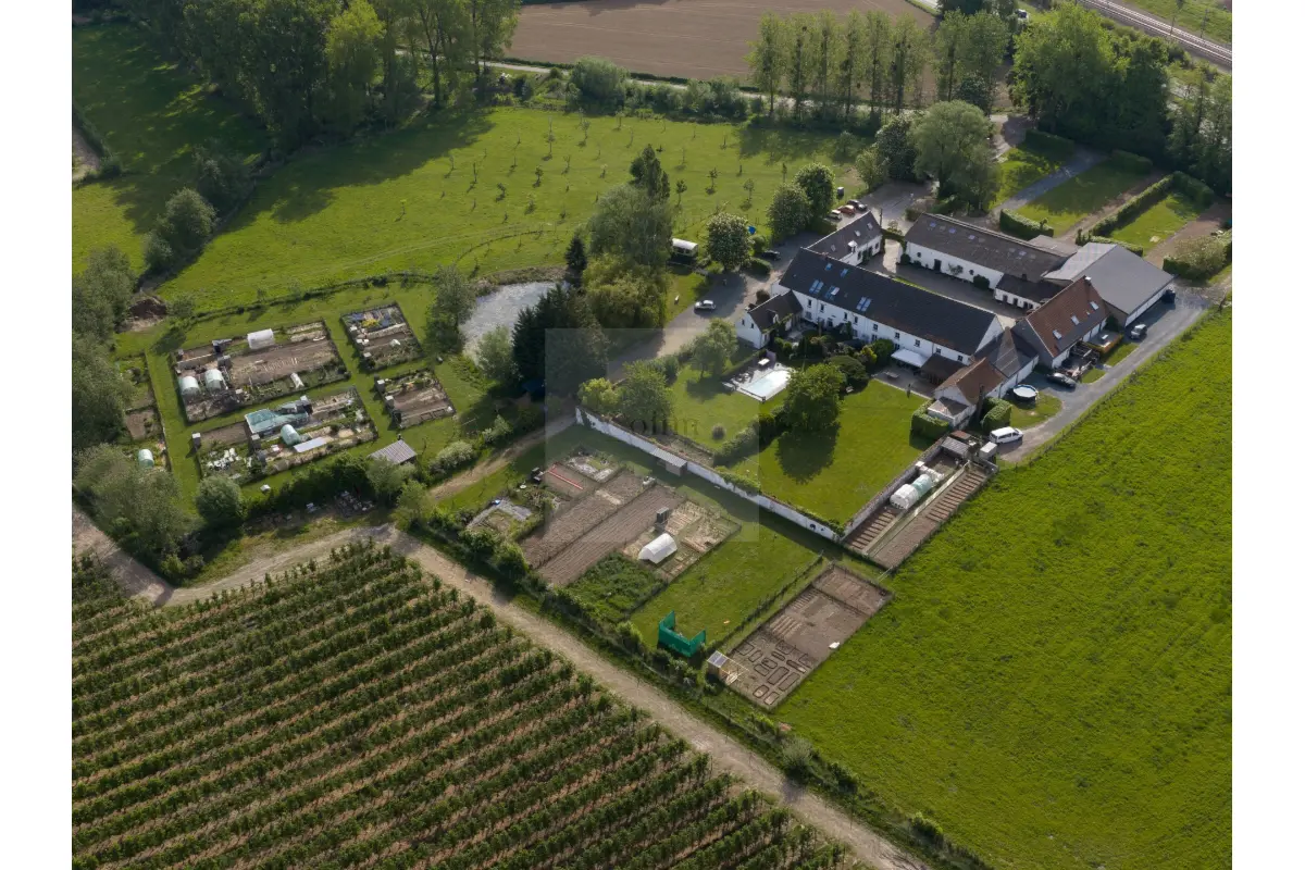 Huis te  koop in Rebecq 1430 2960000.00€ 15 slaapkamers 1072.00m² - Zoekertje 757994