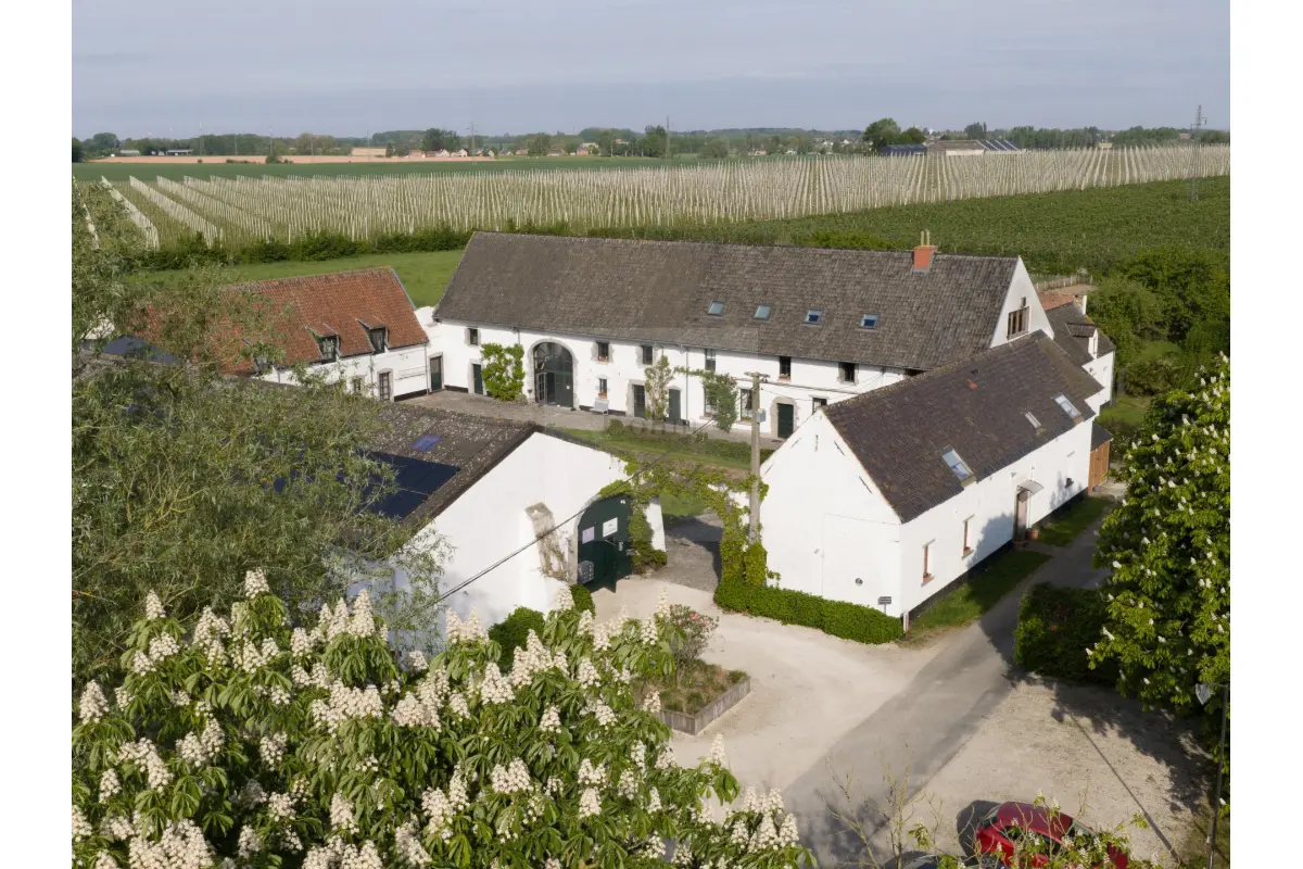 Maison à vendre à Rebecq 1430 2960000.00€ 15 chambres 1072.00m² - Annonce 757994