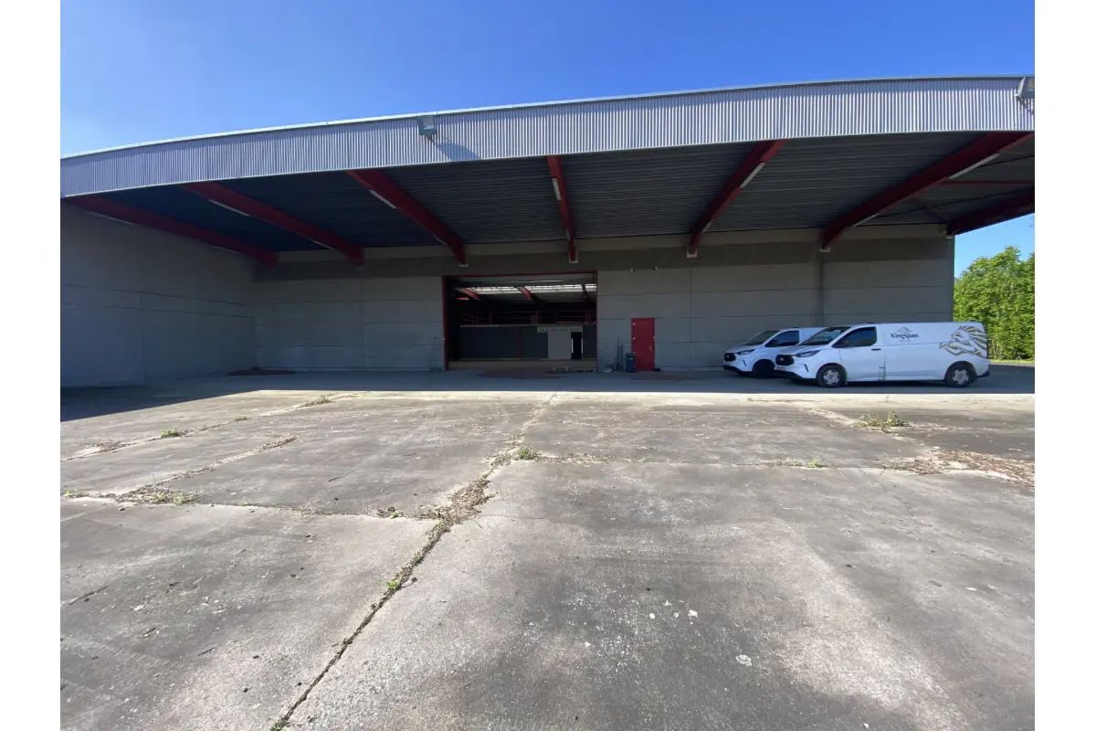 Commerce à louer à Sint-Katherina-Lombeek 1742 5725.00€  chambres 1108.00m² - Annonce 759253