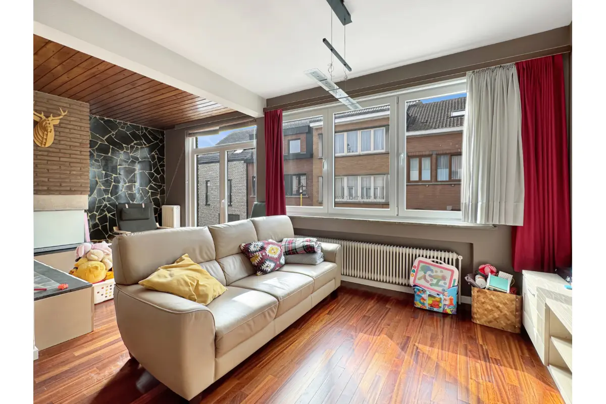 Huis te  koop in Strombeek-Bever 1853 439000.00€ 3 slaapkamers 135.00m² - Zoekertje 760231
