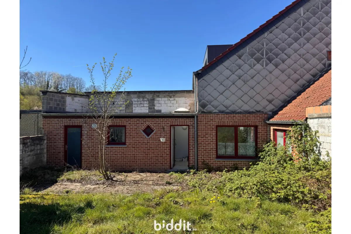Maison à vendre à Braine-l'Alleud 1420 100000.00€ 2 chambres m² - Annonce 760144