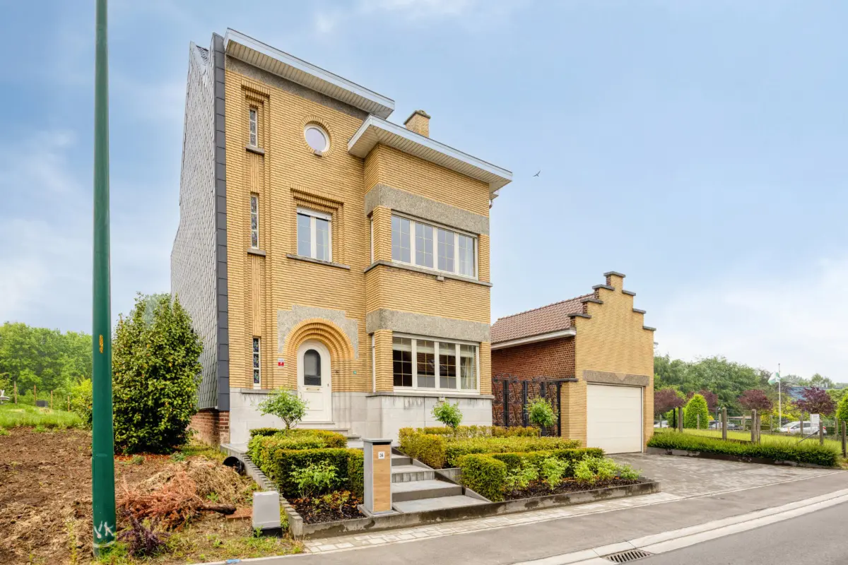 Herenhuis te  koop in Roosdaal 1760 765000.00€ 5 slaapkamers 244.00m² - Zoekertje 761458