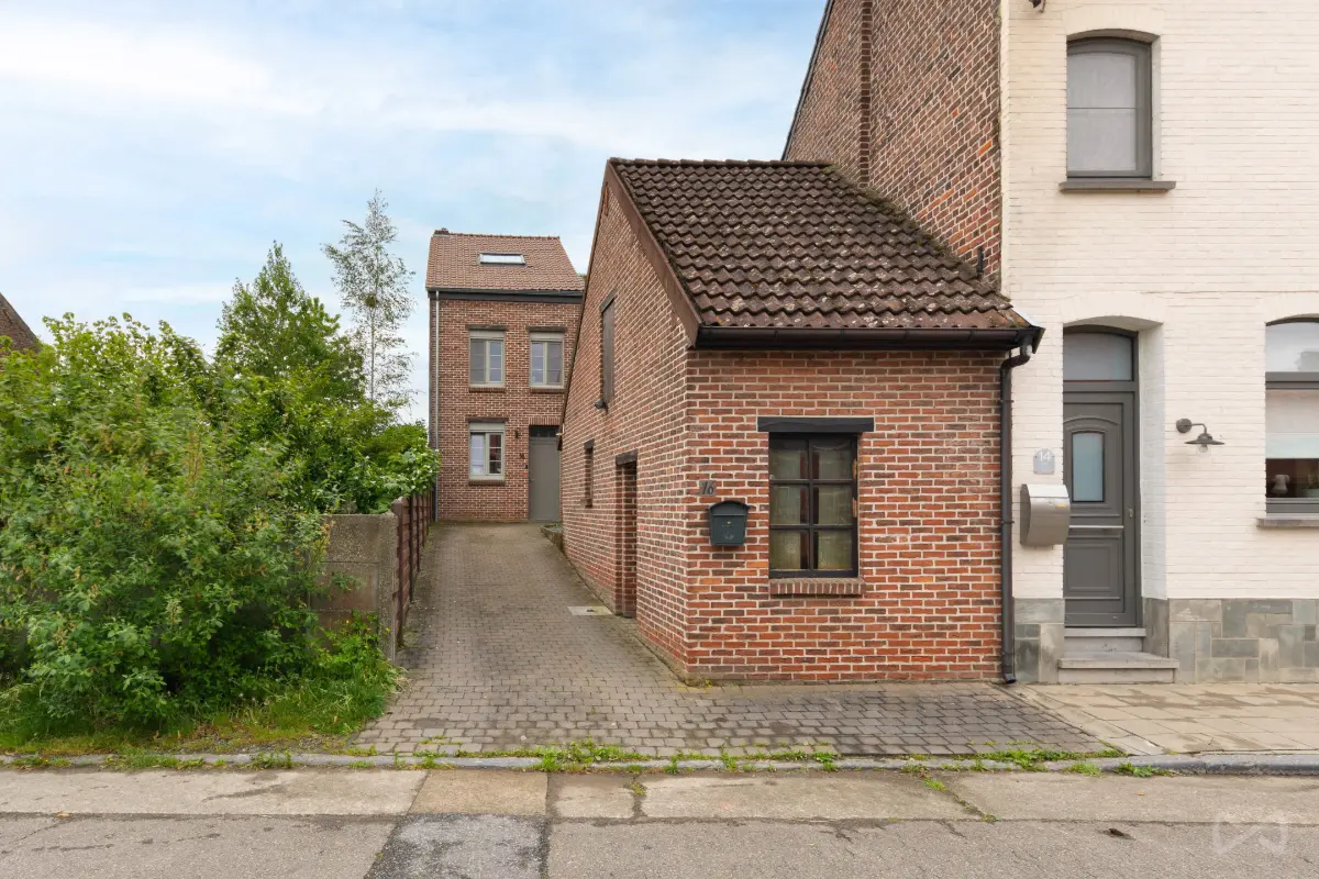 Huis te  koop in Hoegaarden 3320 285000.00€ 3 slaapkamers 150.00m² - Zoekertje 763567