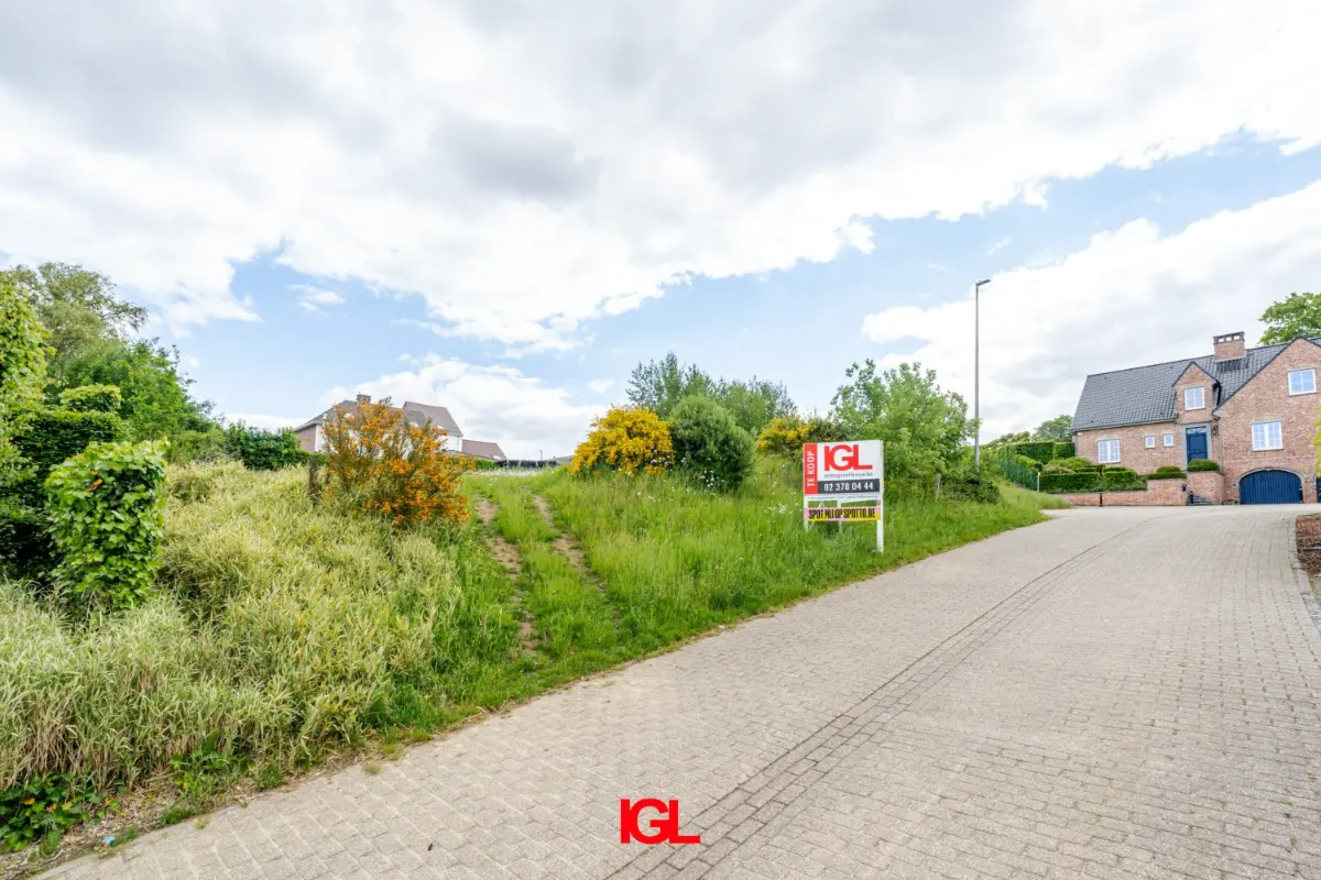 Bouwgrond te  koop in Bellingen 1674 199000.00€  slaapkamers m² - Zoekertje 763972