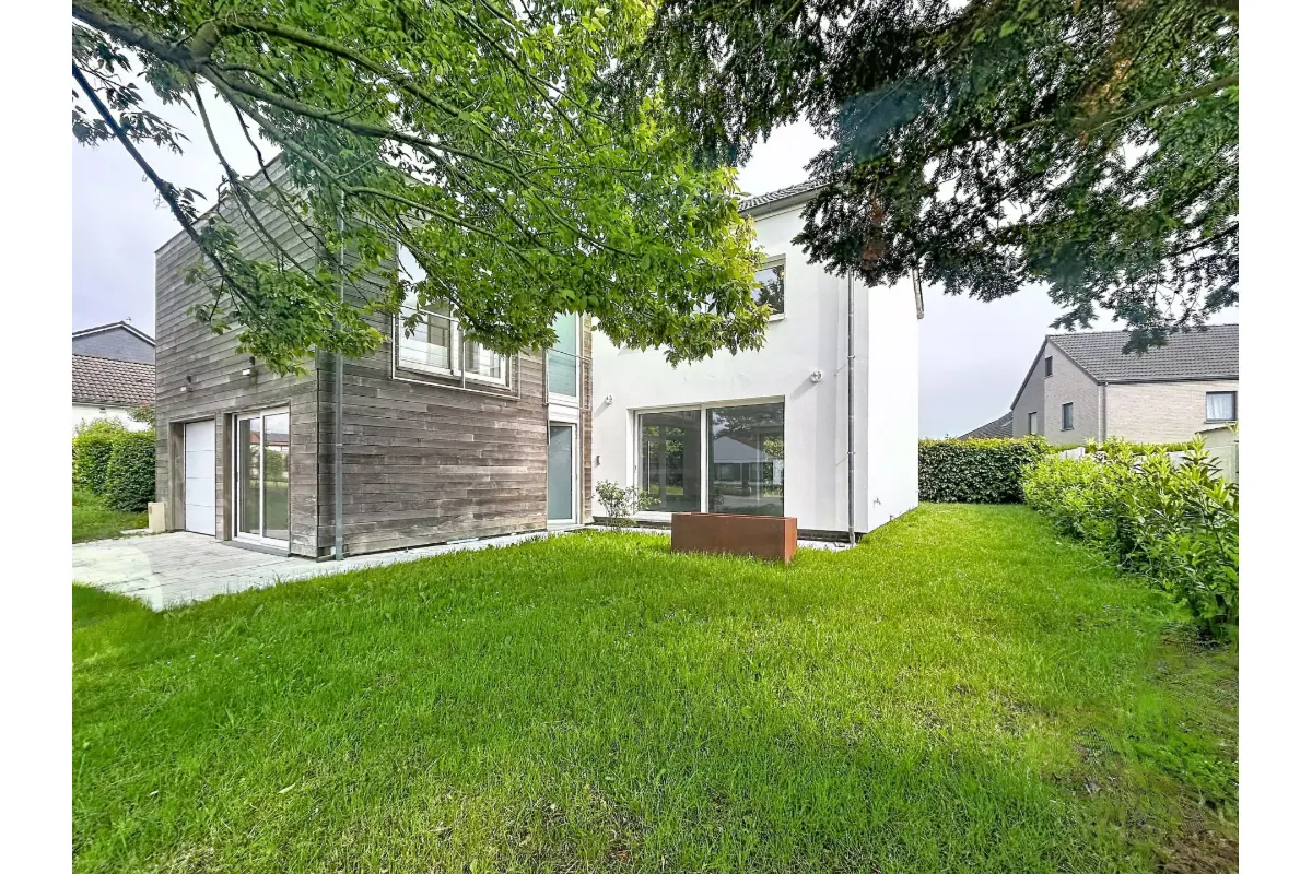 Villa à louer à Tervuren 3080 3000.00€ 4 chambres 240.00m² - Annonce 763130