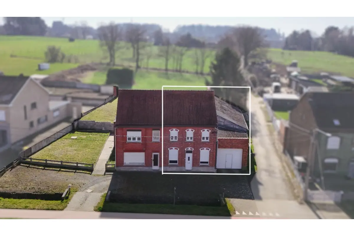 Huis te  koop in Montaigu-Zichem 3270 320000.00€ 4 slaapkamers 247.00m² - Zoekertje 764440