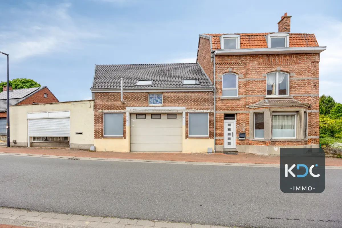 Huis te  koop in Huldenberg 3040 495000.00€ 8 slaapkamers 460.00m² - Zoekertje 764835