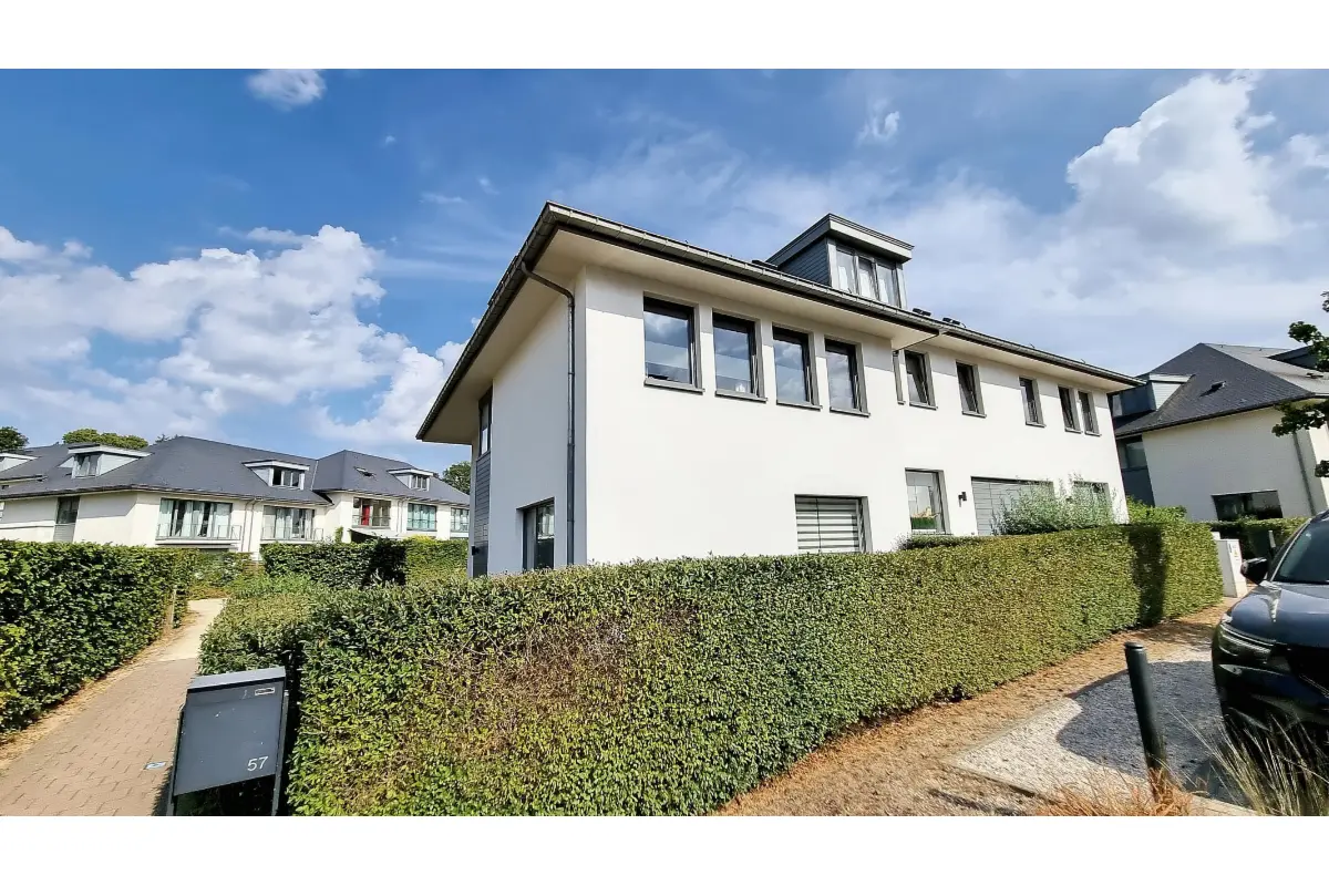 Maison à louer à Waterloo 1410 2390.00€ 4 chambres 178.00m² - Annonce 775401