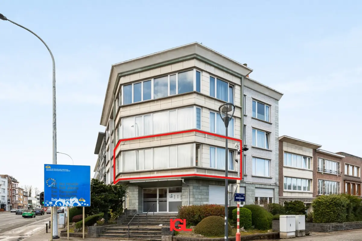 Appartement te  koop in Dilbeek 1700 189000.00€ 1 slaapkamers 73.00m² - Zoekertje 765172