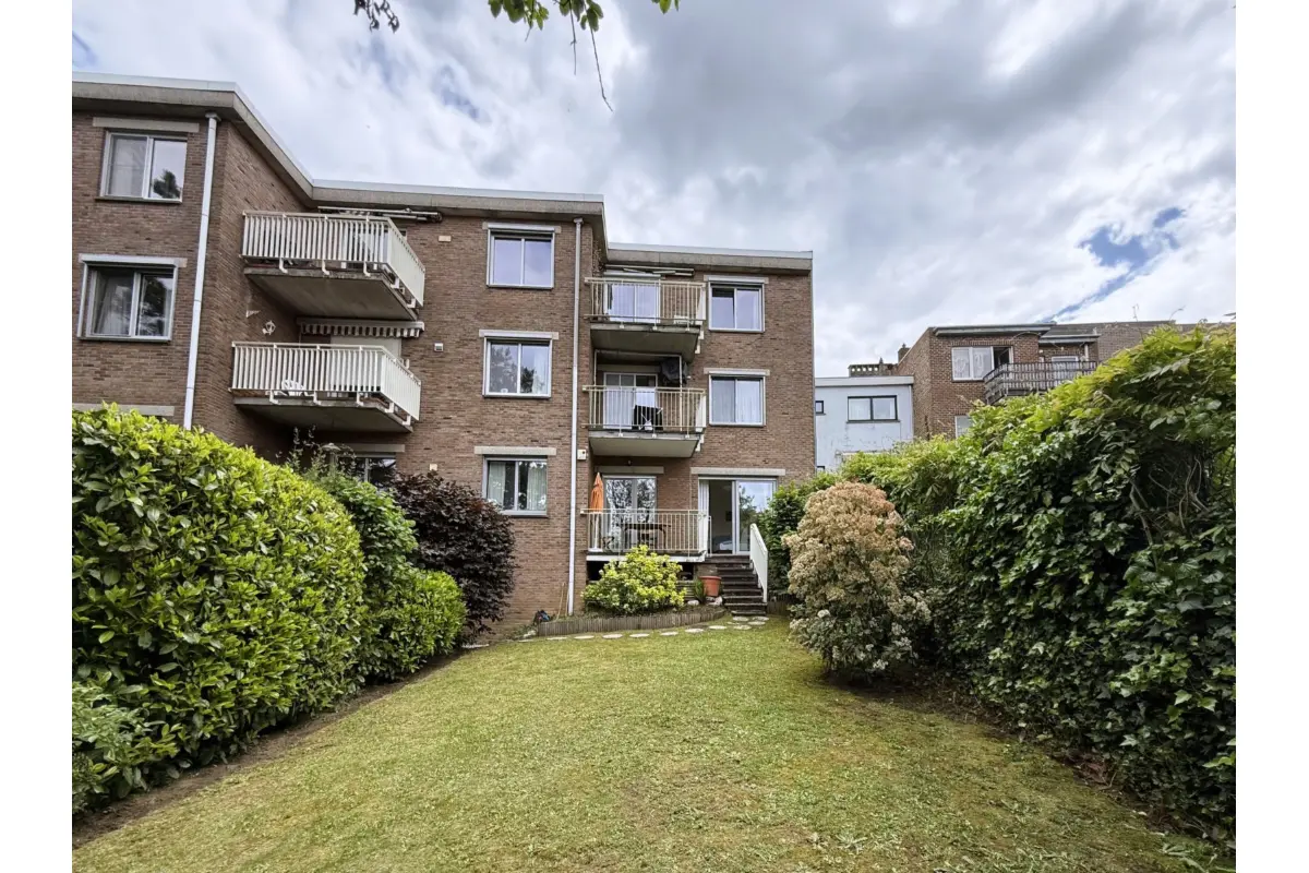 Appartement te  huur in Kraainem 1950 2100.00€ 4 slaapkamers 172.00m² - Zoekertje 765689