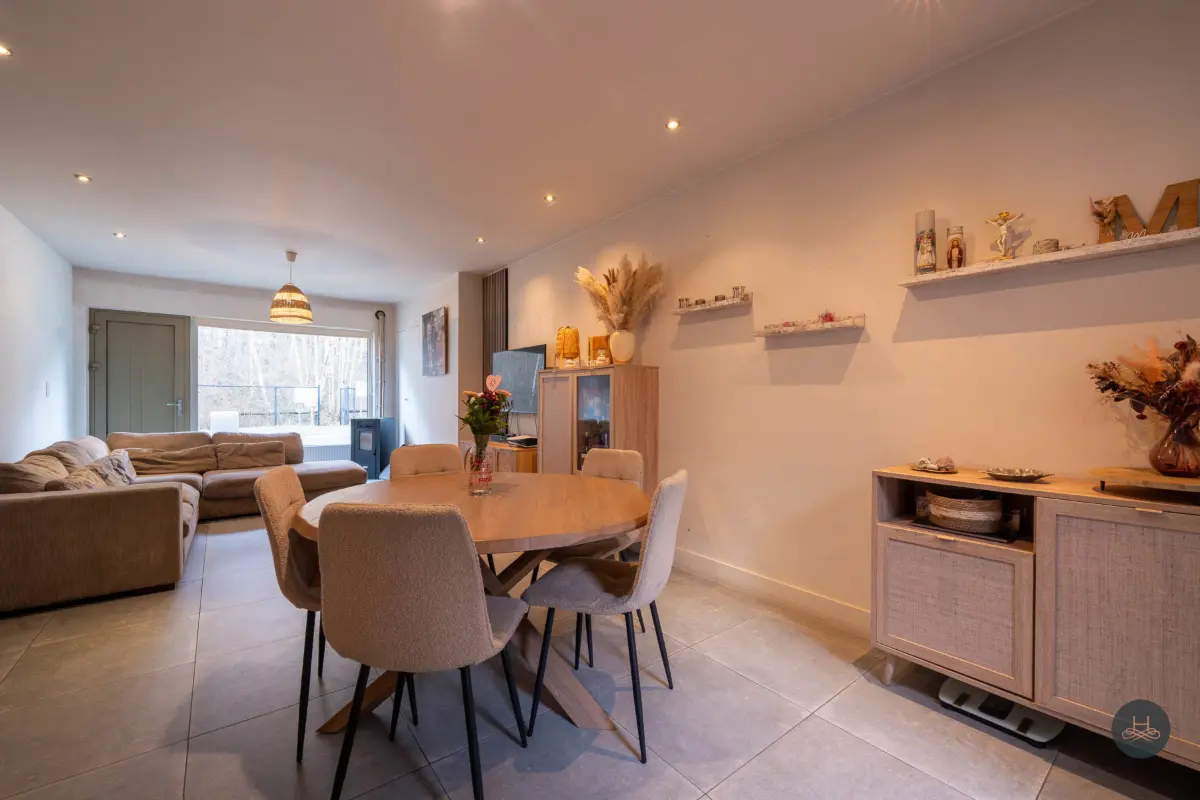 Huis te  koop in Hever 3191 315000.00€ 2 slaapkamers 92.00m² - Zoekertje 766544