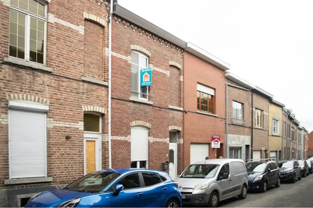 Huis te  koop in Tienen 3300 180000.00€ 3 slaapkamers 123.00m² - Zoekertje 767515
