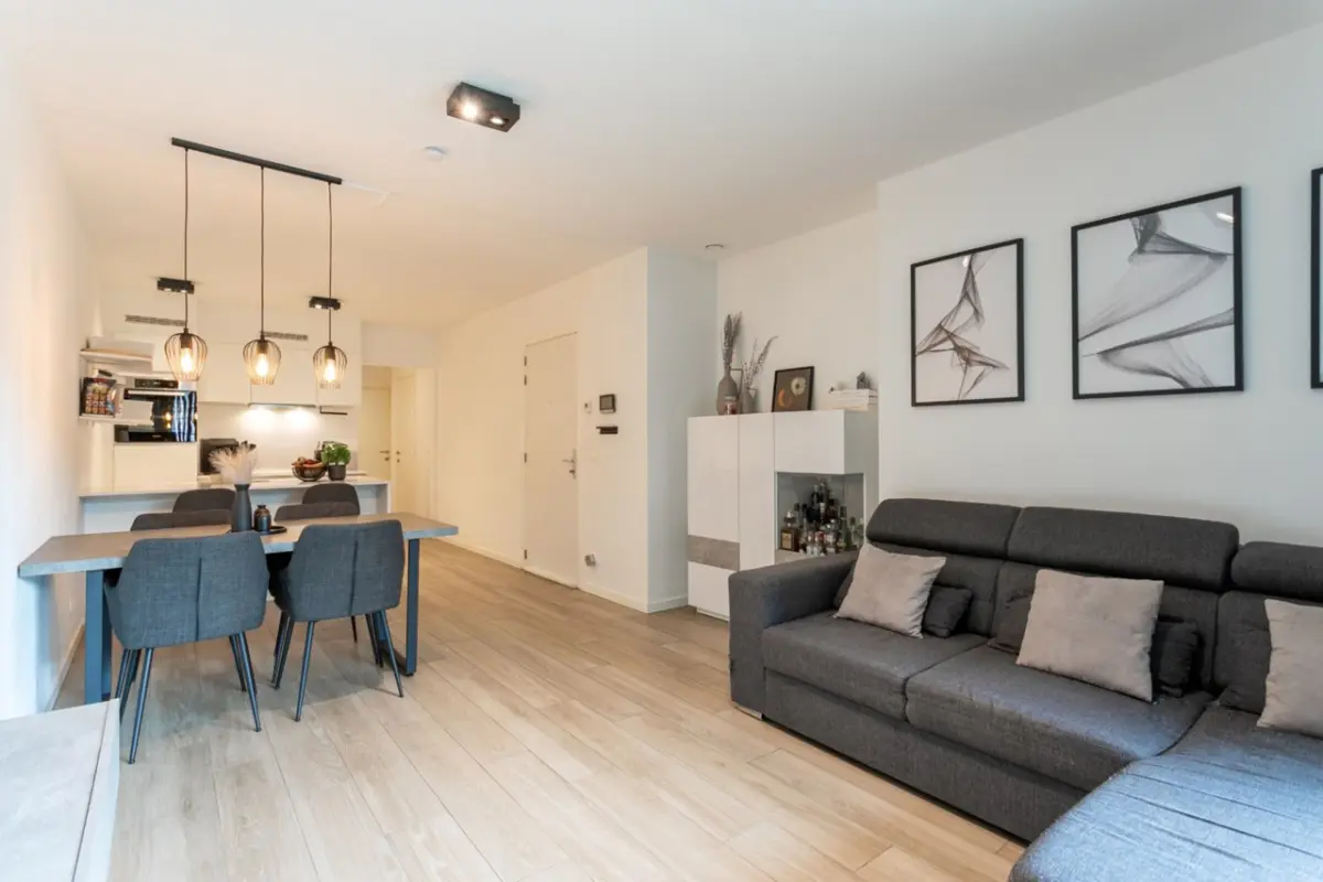 Appartement à vendre à Halle 1500 280000.00€ 1 chambres 69.00m² - Annonce 767967