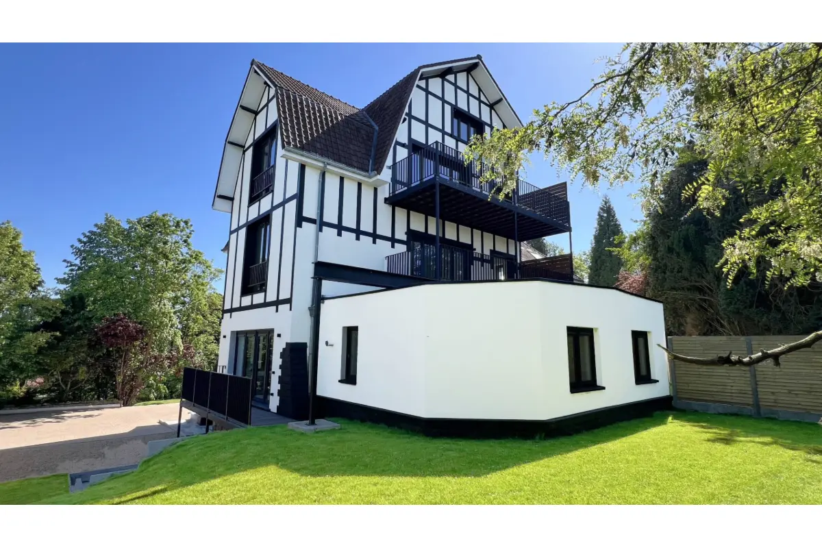 Appartement à  à Genval 1332 890000.00€ 3 chambres 190.00m² - Annonce 768544