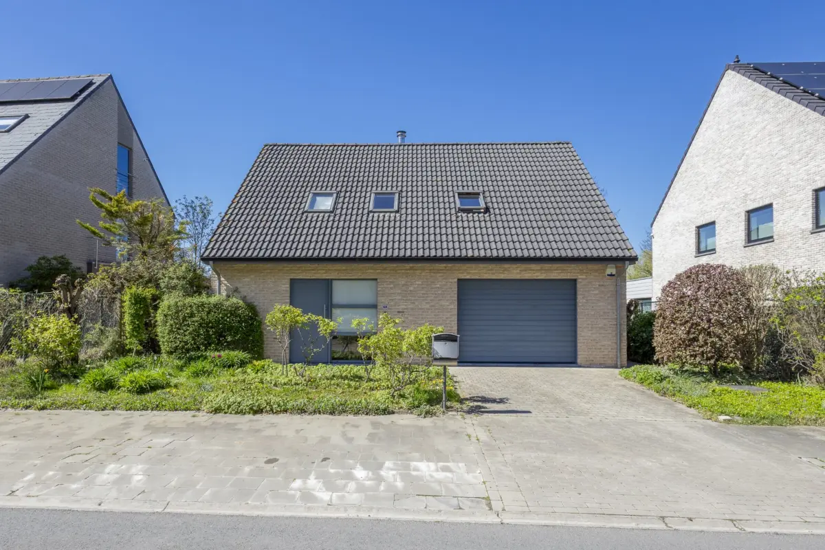 Huis te  koop in Dilbeek 1700 590000.00€ 2 slaapkamers 192.00m² - Zoekertje 769989