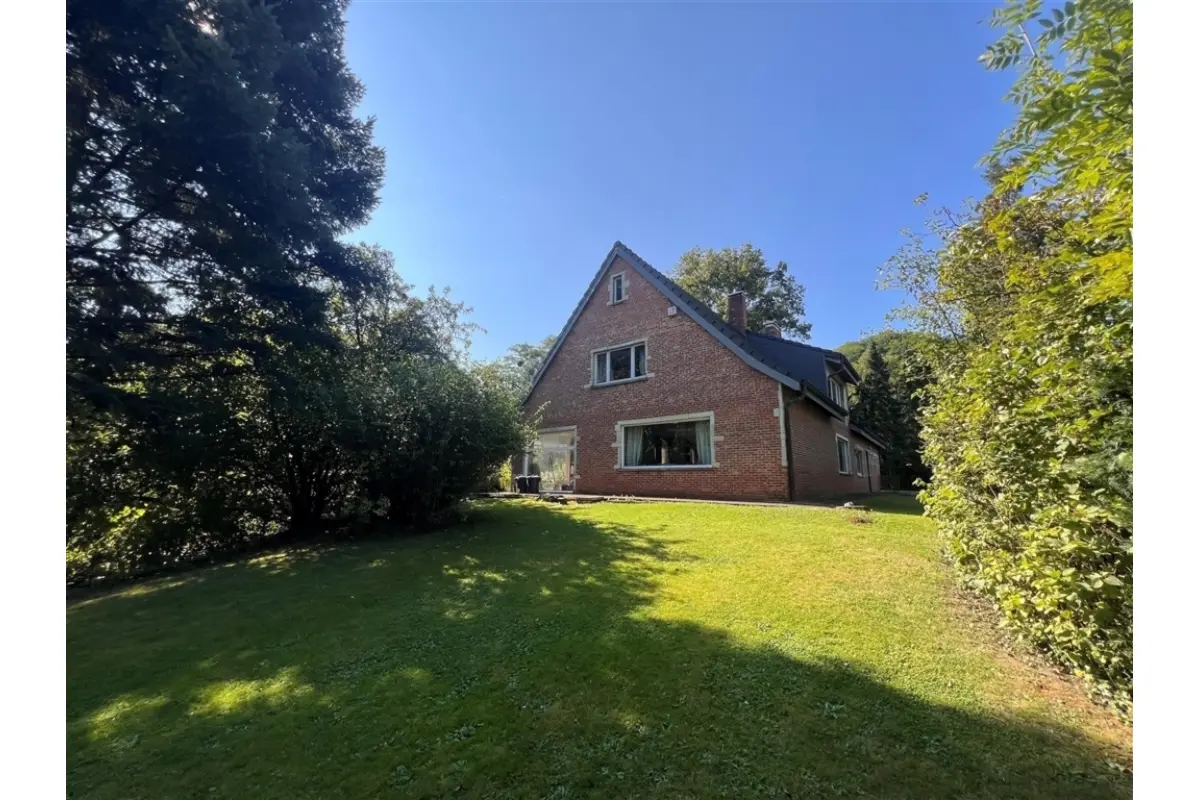 Huis te  koop in Lubbeek 3210 695000.00€ 5 slaapkamers 445.00m² - Zoekertje 770595