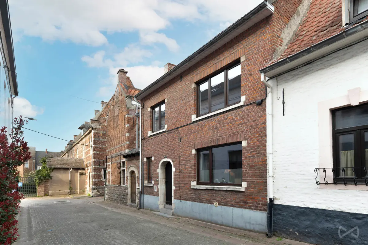 Huis te  koop in Tienen 3300 260000.00€ 3 slaapkamers 120.00m² - Zoekertje 770462