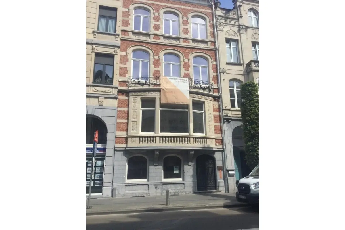 Huis te  koop in Leuven 3000 435000.00€ 1 slaapkamers 50.00m² - Zoekertje 771661