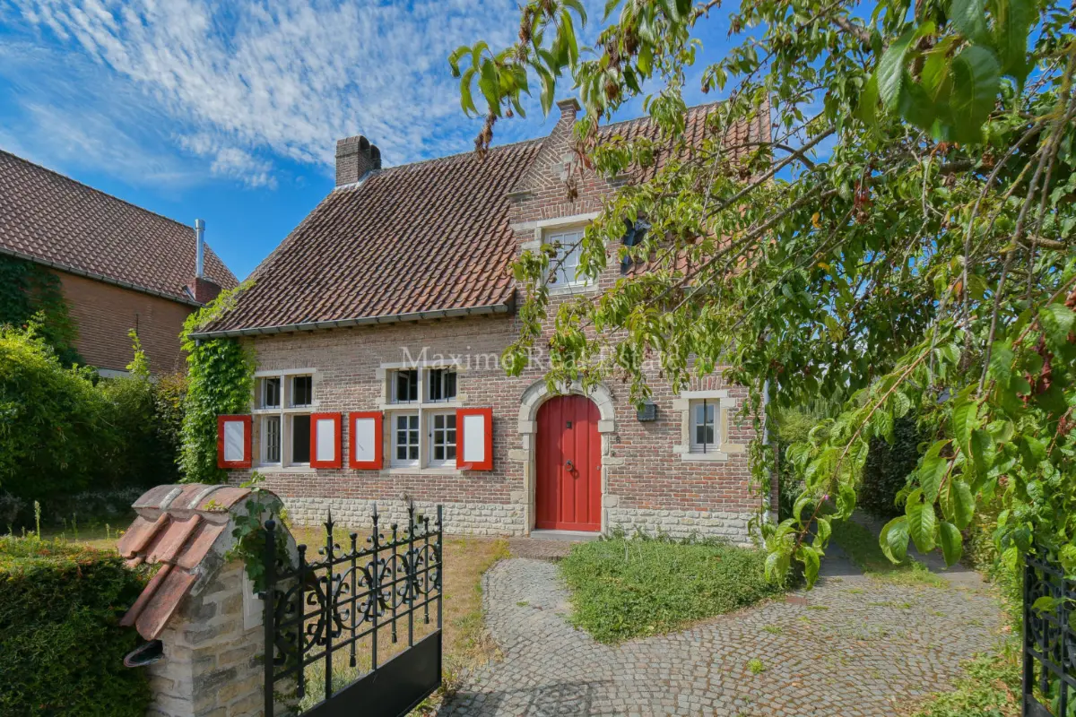 Huis te  huur in Sterrebeek 1933 1950.00€ 2 slaapkamers 180.00m² - Zoekertje 772152