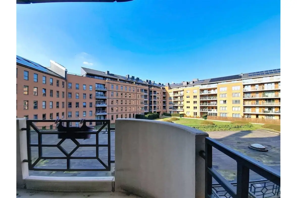 Appartement te  in Louvain-la-Neuve 1348 290000.00€ 1 slaapkamers m² - Zoekertje 772299