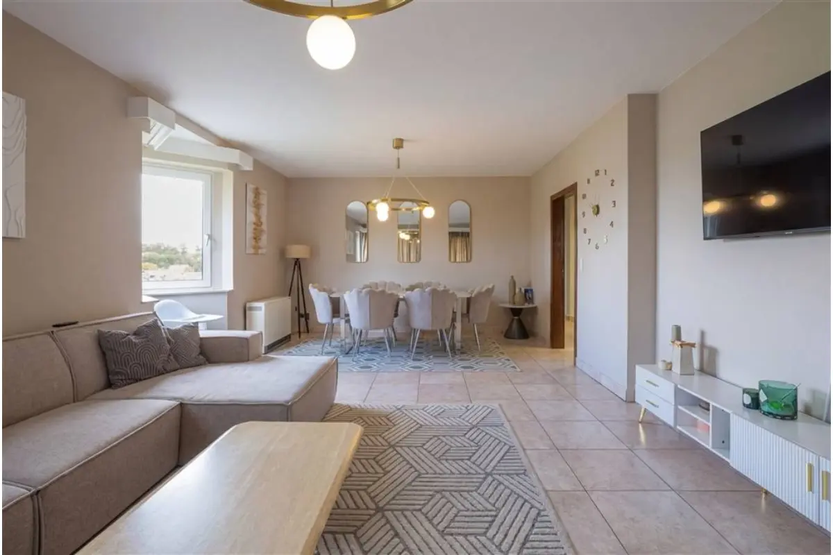 Appartement te  koop in Dilbeek 1700 349000.00€ 2 slaapkamers 109.00m² - Zoekertje 773420