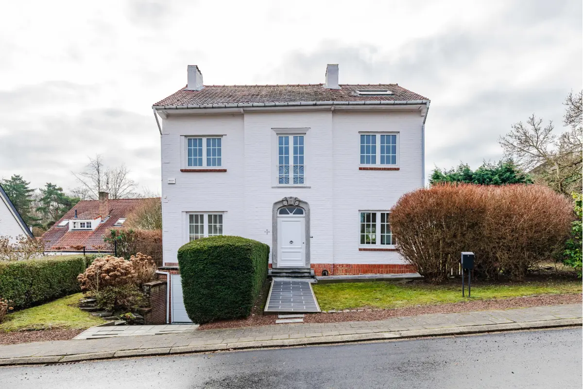 Maison à vendre à Rhode-Saint-Genese 1640 850000.00€ 5 chambres 235.00m² - Annonce 773395