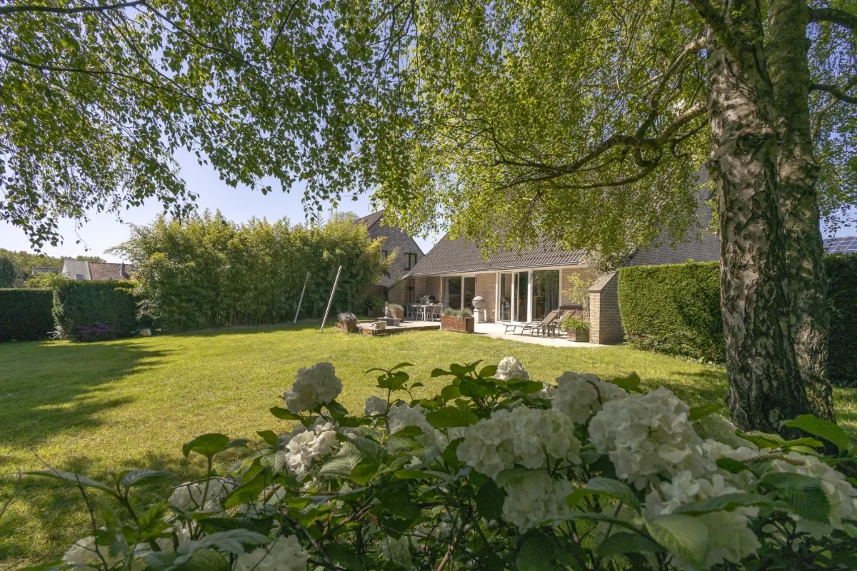 Huis te  koop in Dilbeek 1700 649000.00€ 4 slaapkamers 194.00m² - Zoekertje 773153