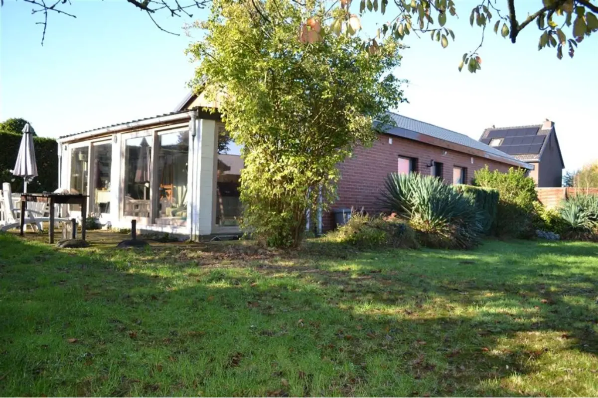 Huis te  huur in Relegem 1731 1390.00€ 2 slaapkamers 102.00m² - Zoekertje 773330
