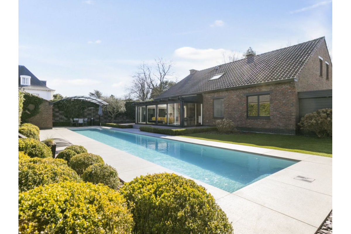 Huis te  koop in Liedekerke 1770 749000.00€ 5 slaapkamers 320.00m² - Zoekertje 774935