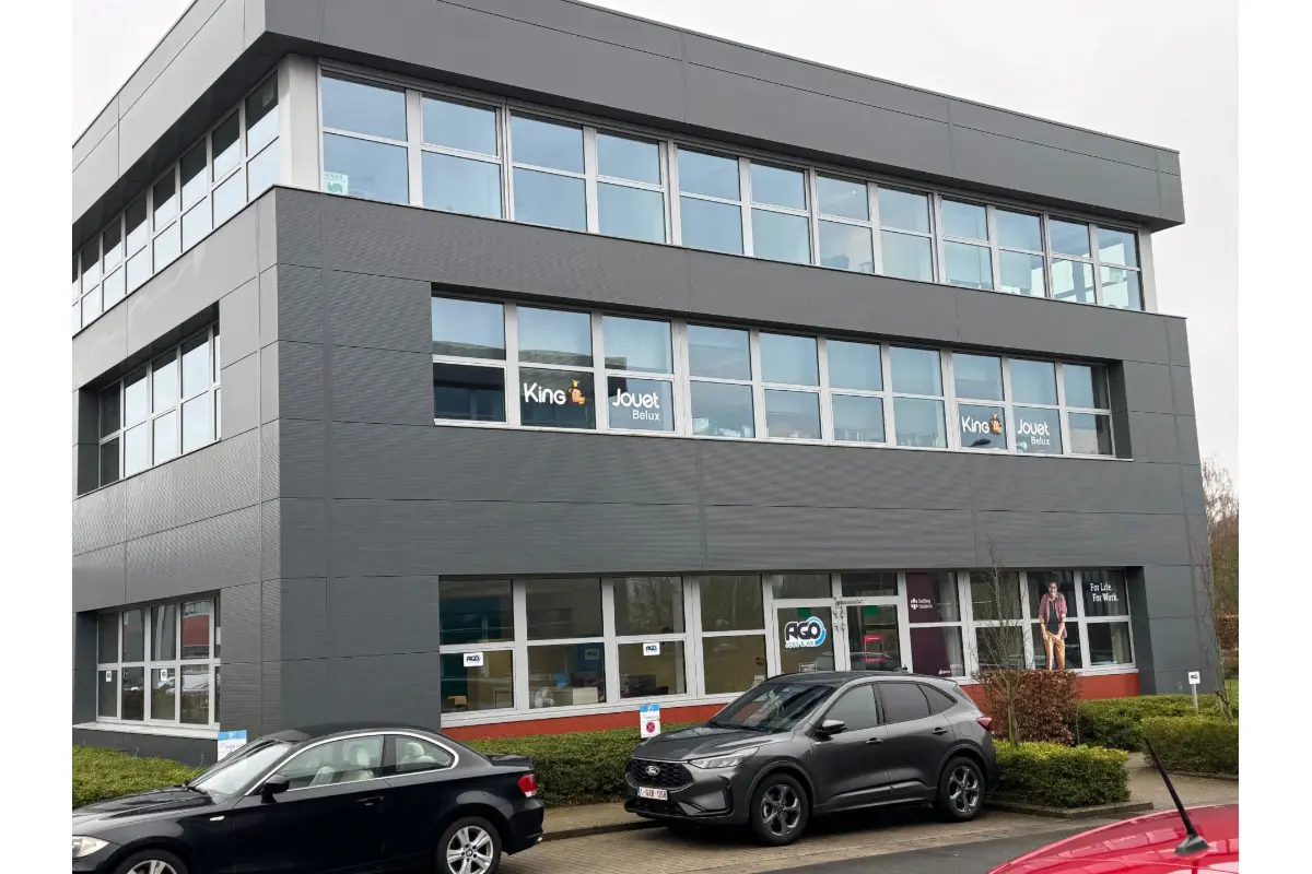 Handelszaak te  huur in Nijvel 1400 1510.00€  slaapkamers 125.00m² - Zoekertje 774919