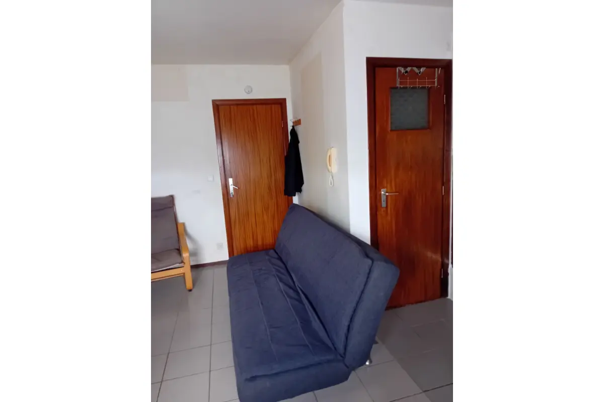Appartement te  huur in Nijvel 1400 500.00€ 0 slaapkamers 18.00m² - Zoekertje 774305