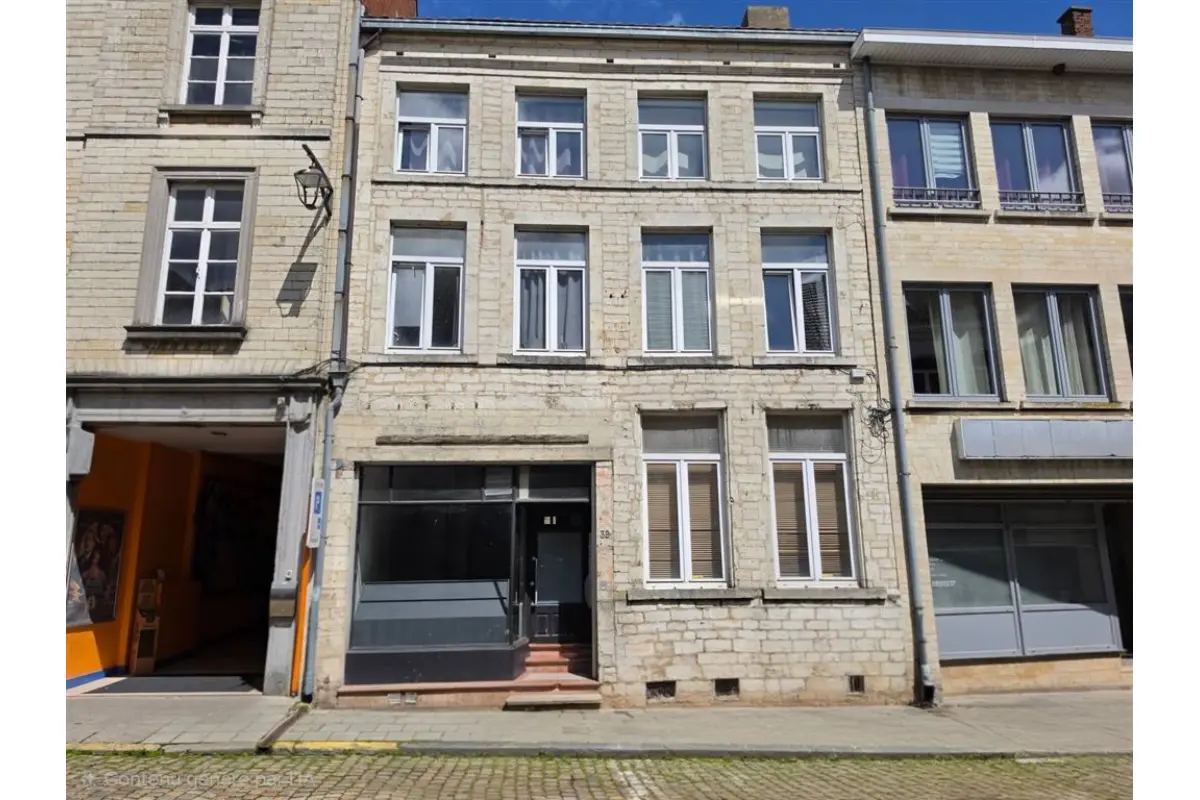 Huis te  koop in Geldenaken 1370 550000.00€ 5 slaapkamers 285.00m² - Zoekertje 774572
